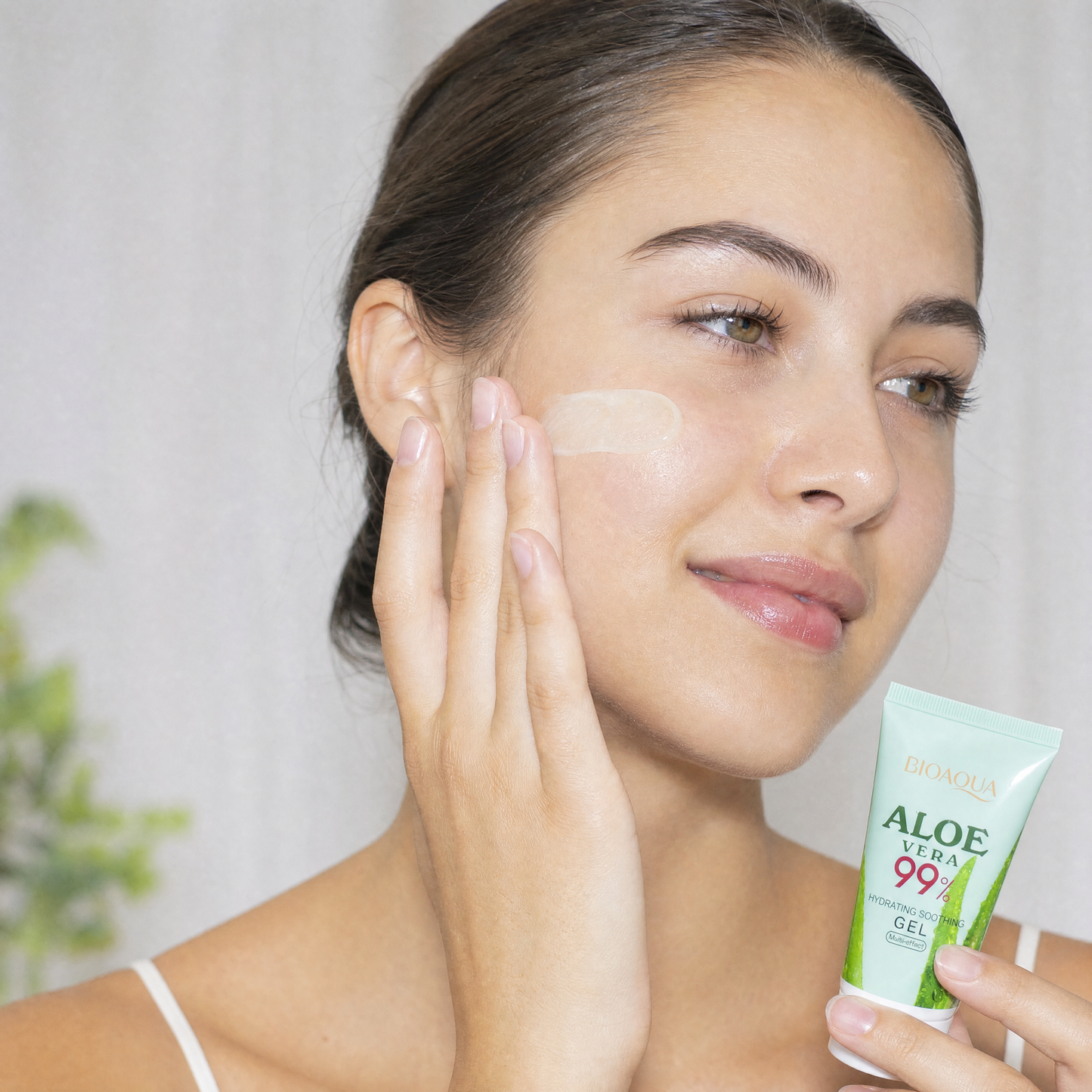Moisturizing & Soothing  Aloe Vera Gel